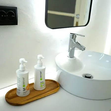 Spacious 3br, 2bt With 5 Balconies Βουκουρέστι