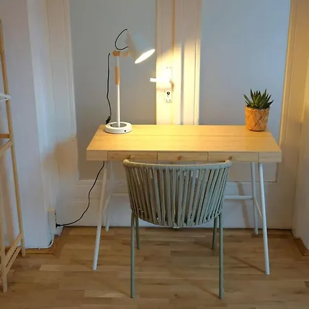 Spacious 3br, 2bt With 5 Balconies Appartement