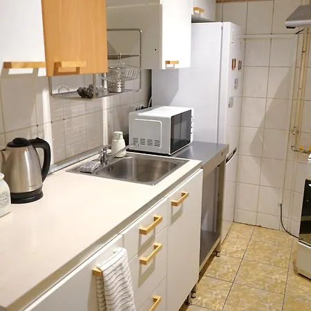 Spacious 3br, 2bt With 5 Balconies Appartamento