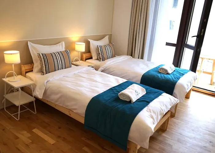 Apartament Spacious 3br, 2bt With 5 Balconies Bucureşti