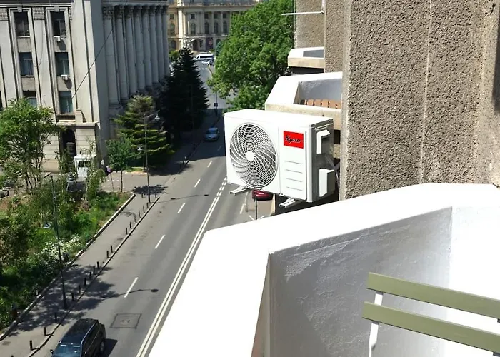 Spacious 3br, 2bt With 5 Balconies Apartament *