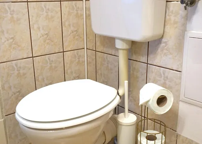 Spacious 3br, 2bt With 5 Balconies * בוקרשט