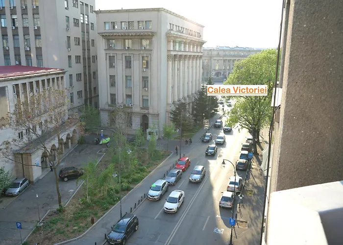 Spacious 3br, 2bt With 5 Balconies * Bucarest